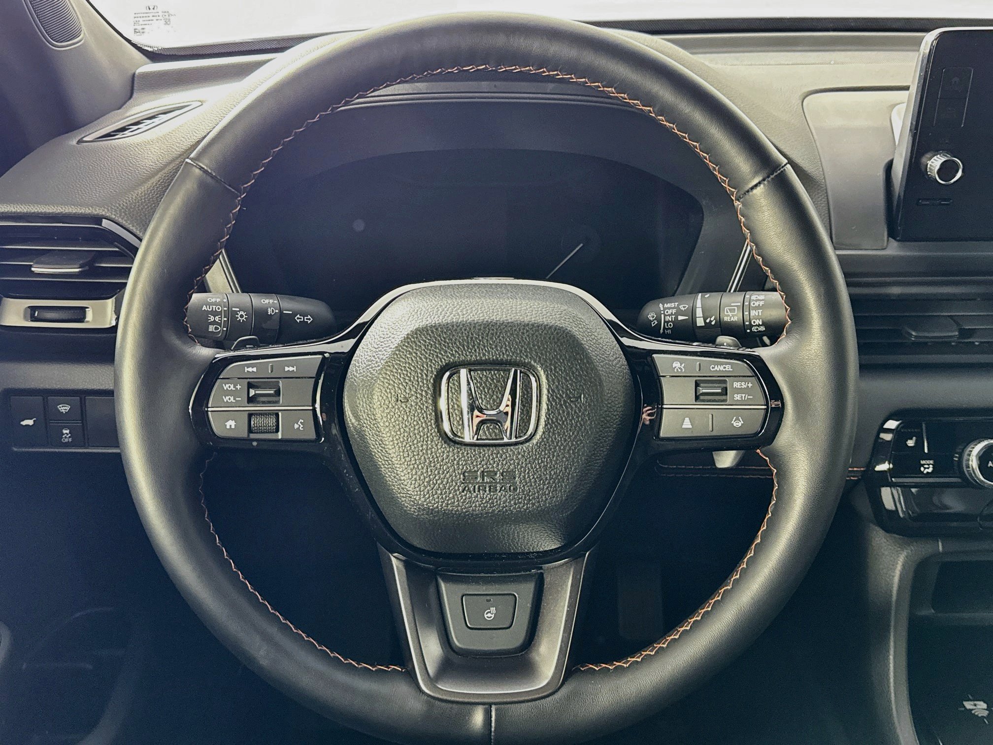 Certified 2025 Honda Pilot TrailSport image 11