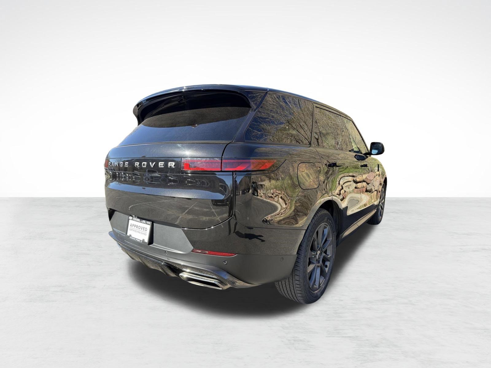 Certified 2024 Land Rover Range Rover Sport SE image 9