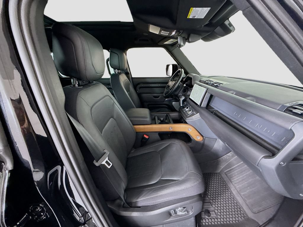 Certified 2023 Land Rover Defender 130 X AWD/4WD image 21