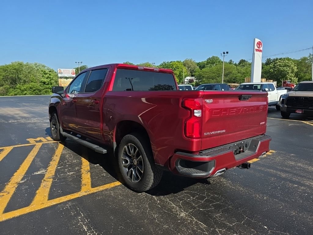 Used 2025 Chevrolet Silverado 1500 RST w/ Z71 Off-Road Package AWD/4WD image 8