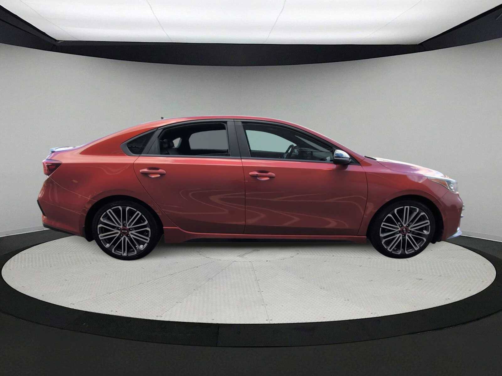 Used 2020 Kia Forte GT FWD image 9