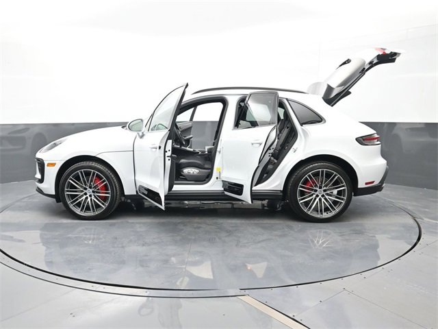 New 2026 Porsche Macan S image 29