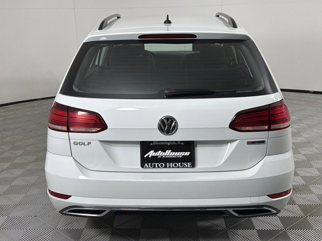 Used 2019 Volkswagen Golf S image 6