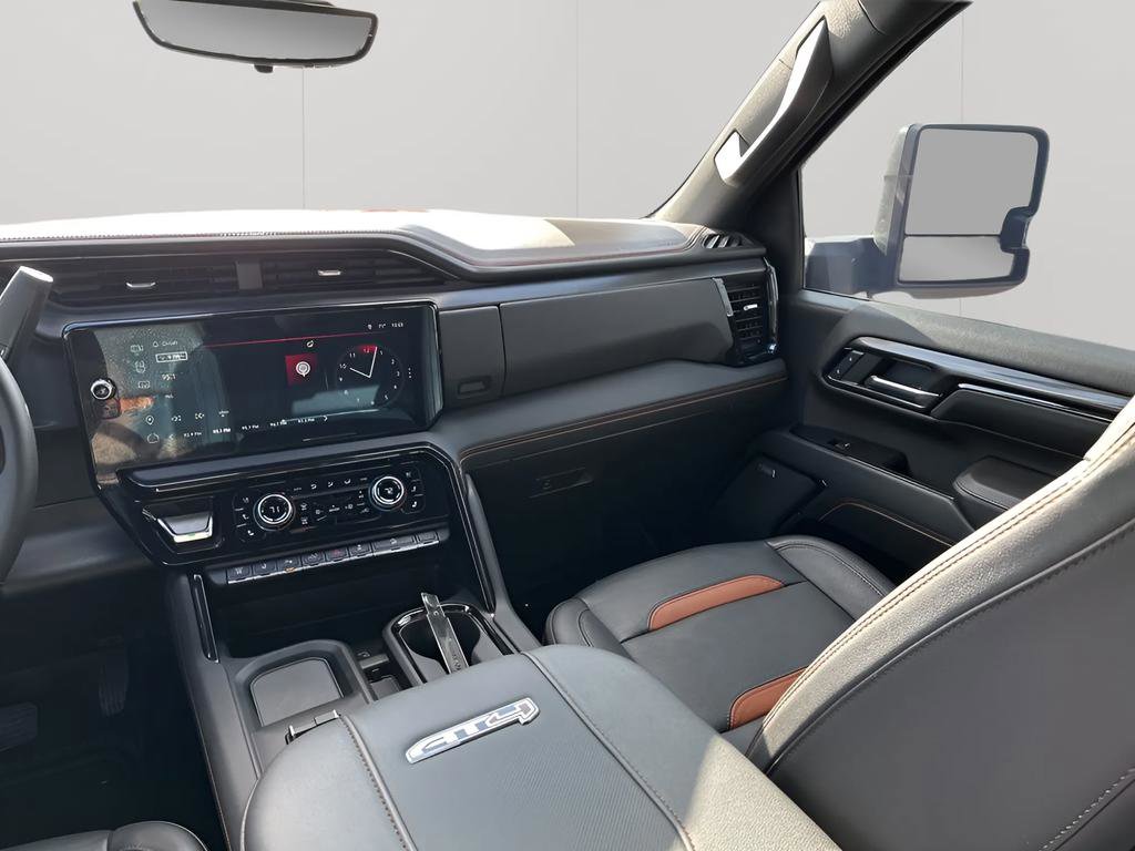 Used 2024 GMC Sierra 2500 AT4 w/ AT4 Premium Plus Package image 24