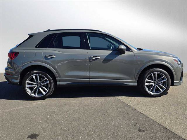 Certified 2024 Audi Q3 2.0T Premium Plus AWD/4WD image 2