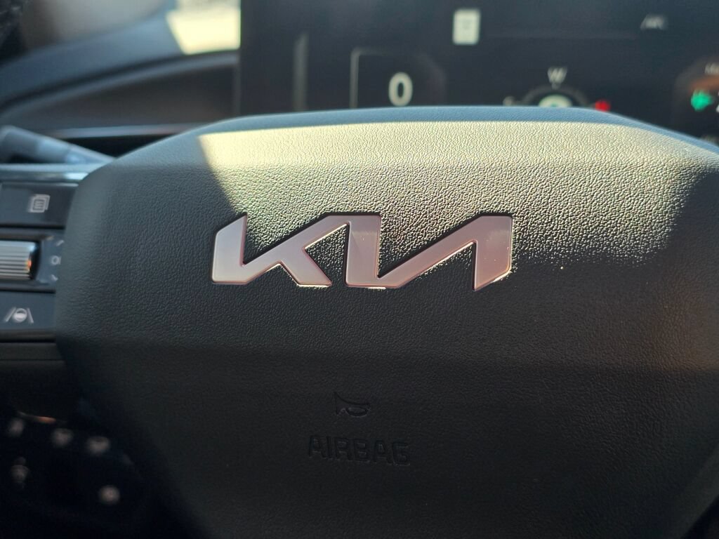 Certified 2024 Kia EV9 Land AWD/4WD image 22