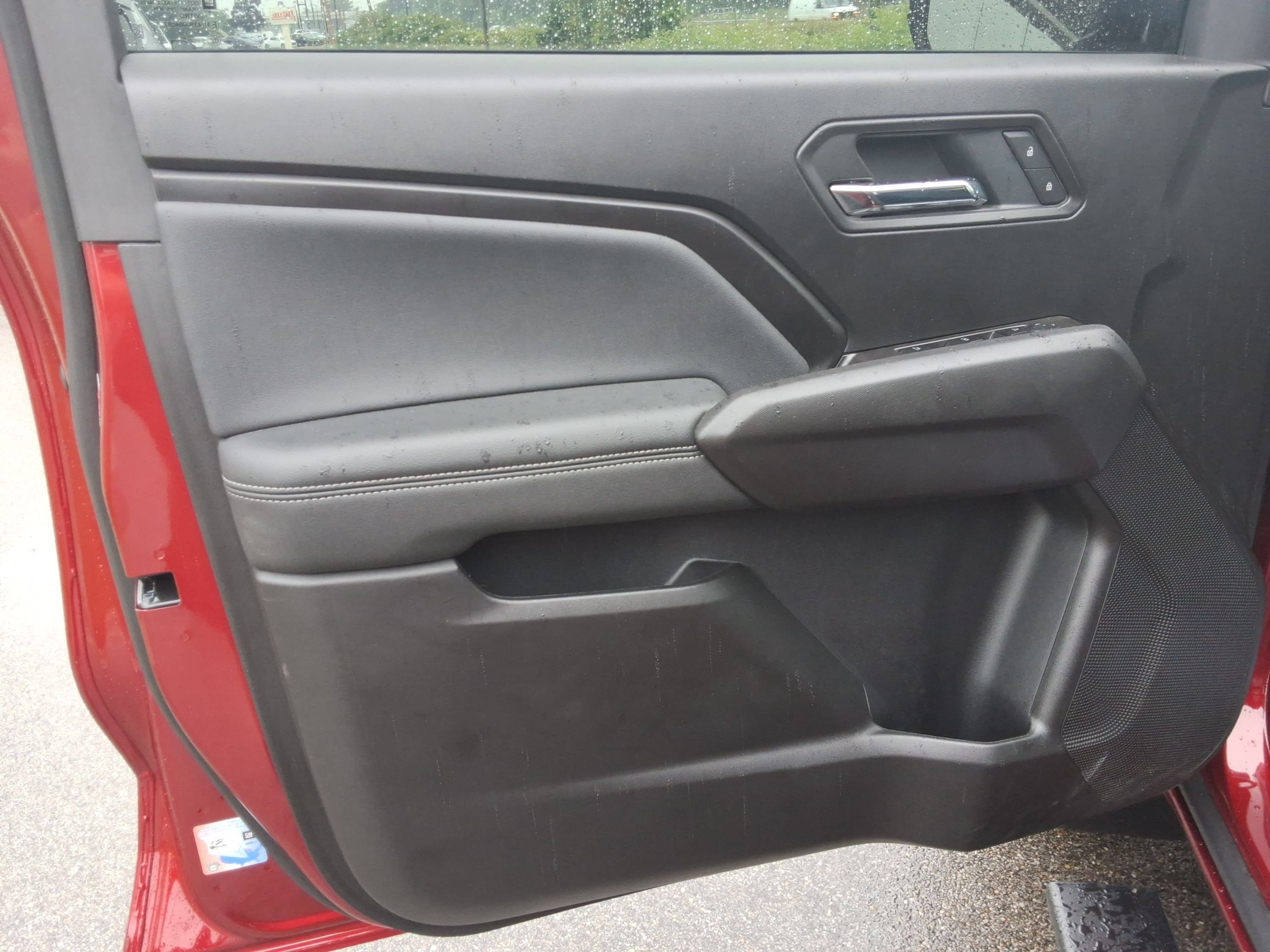 Used 2025 Chevrolet Colorado LT w/ LT Convenience Package AWD/4WD image 22