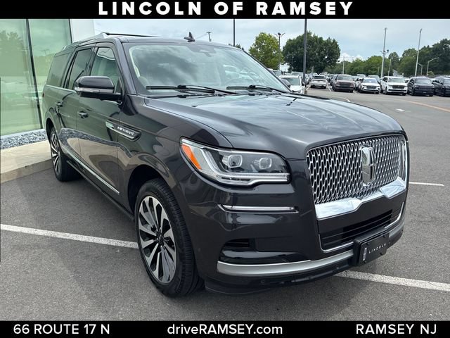 Used 2024 Lincoln Navigator L Reserve AWD/4WD image 9