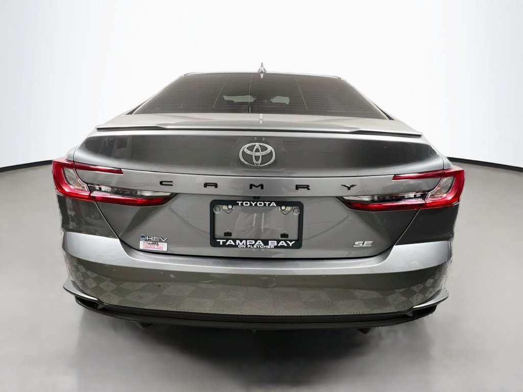 Used 2026 Toyota Camry SE FWD image 4
