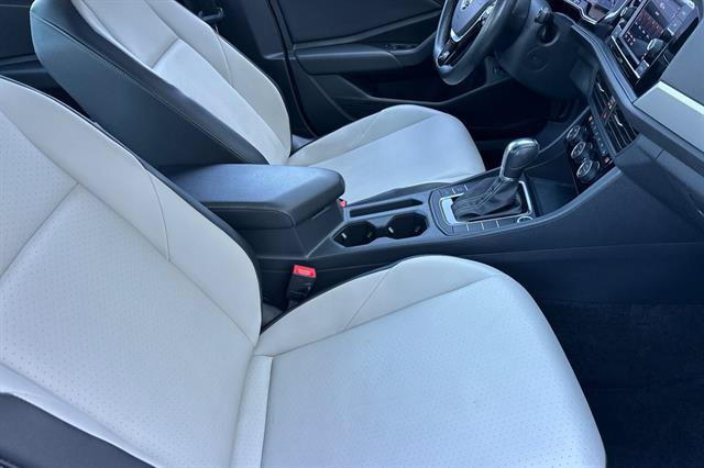 Used 2019 Volkswagen Jetta R-Line FWD image 15