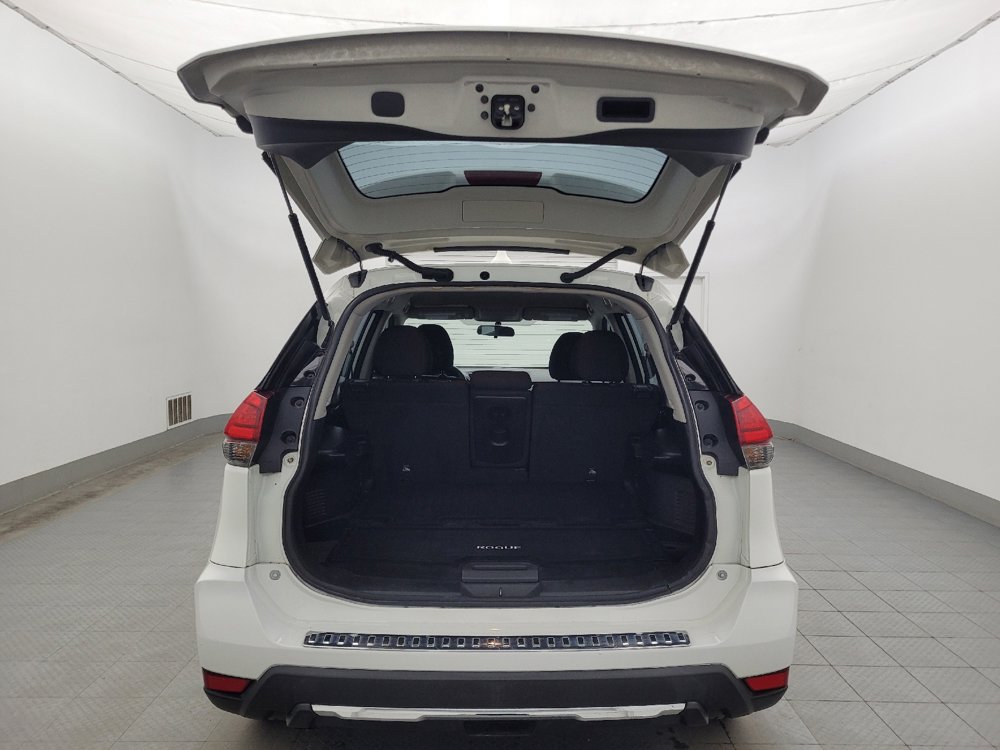 Used 2017 Nissan Rogue S FWD image 29