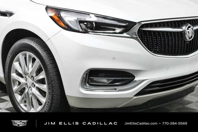Used 2018 Buick Enclave Premium w/ Experience Buick Package FWD image 35