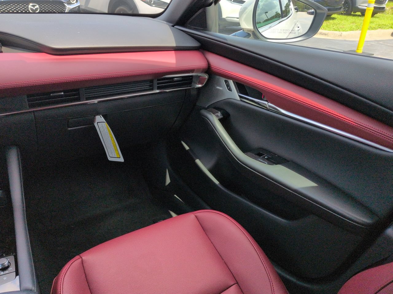 New 2026 MAZDA MAZDA3 2.5 S Hatchback w/ Premium Pkg FWD image 16