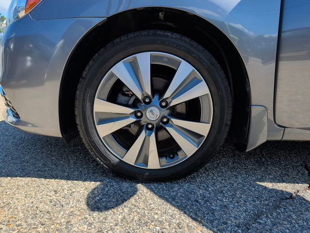 Used 2018 Nissan Sentra SL FWD image 33