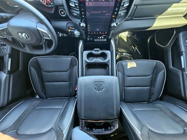 Used 2025 RAM 1500 Laramie w/ Sport Appearance Package AWD/4WD image 27