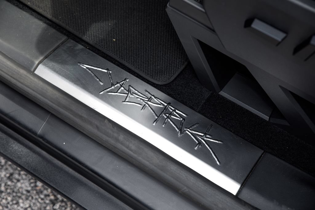 Used 2025 Tesla Cybertruck AWD Crew Cab image 27
