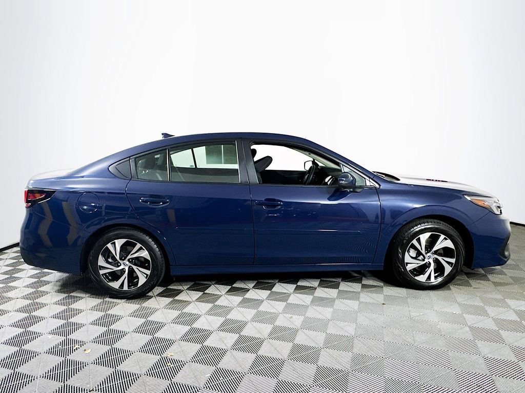 Used 2025 Subaru Legacy Premium AWD/4WD image 8