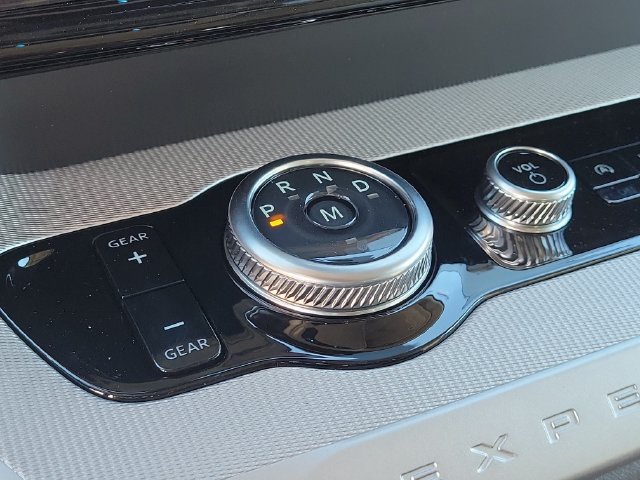 New 2027 Ford Expedition Max Active RWD image 15