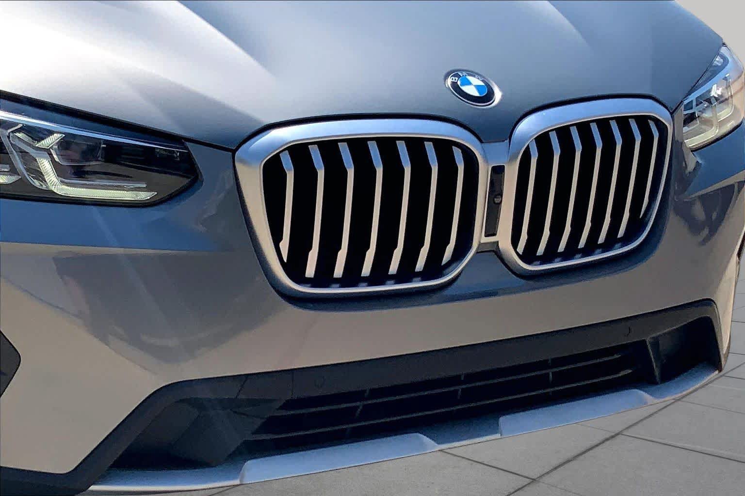 Used 2024 BMW X3 sDrive30i w/ Premium Package w/ZPA RWD image 30