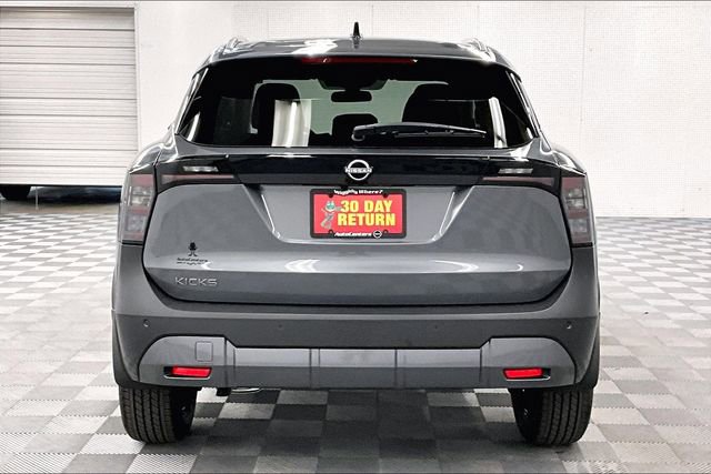 New 2026 Nissan Kicks SV image 5