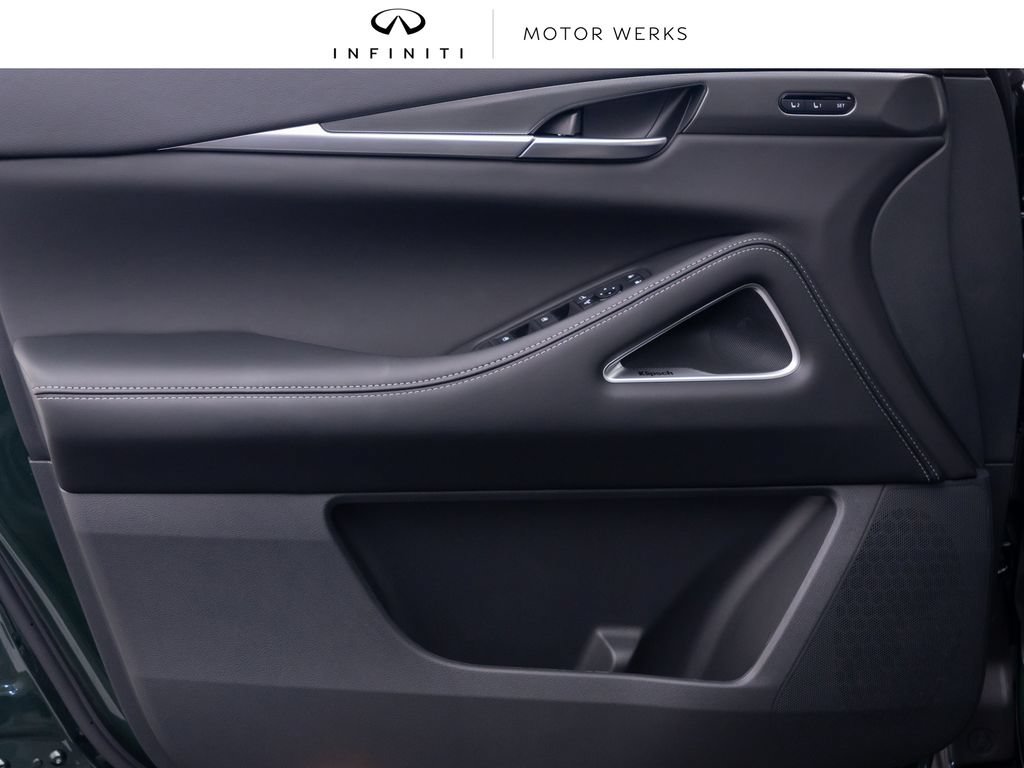 New 2027 INFINITI QX60 Luxe w/ Cargo Package AWD/4WD image 12