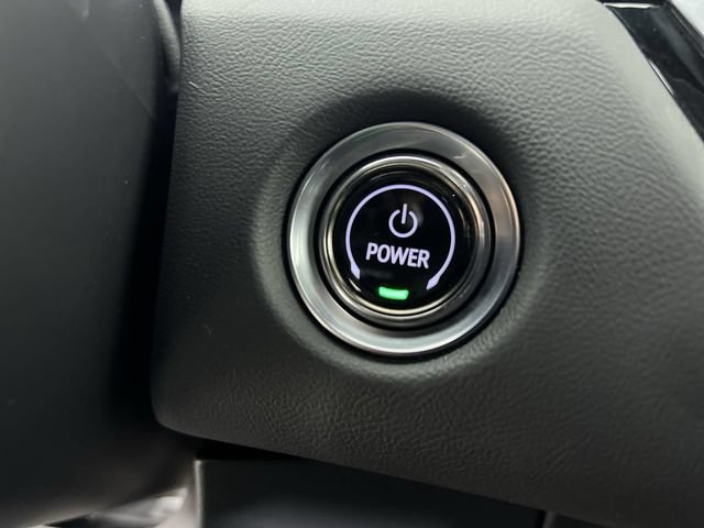 Used 2024 Cadillac Lyriq Tech AWD/4WD image 17