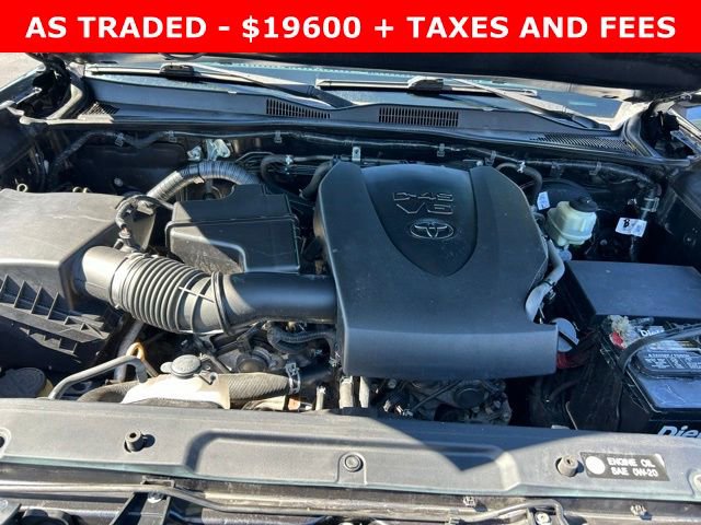 Used 2017 Toyota Tacoma SR5 w/ Tow Package image 11