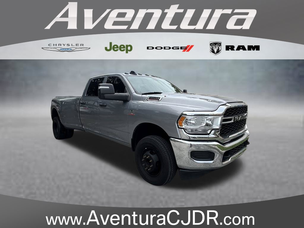 Used 2024 RAM 3500 Tradesman w/ Chrome Appearance Group