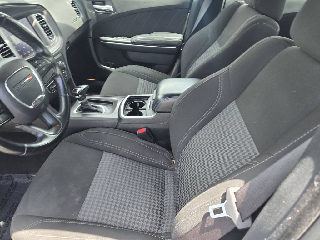 Used 2023 Dodge Charger SXT RWD image 19