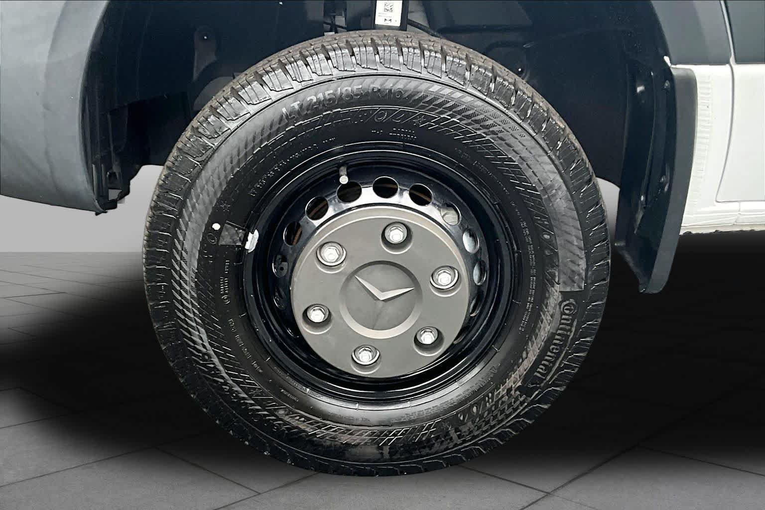 Certified 2024 Mercedes-Benz Sprinter 3500 w/ Parking Package image 10