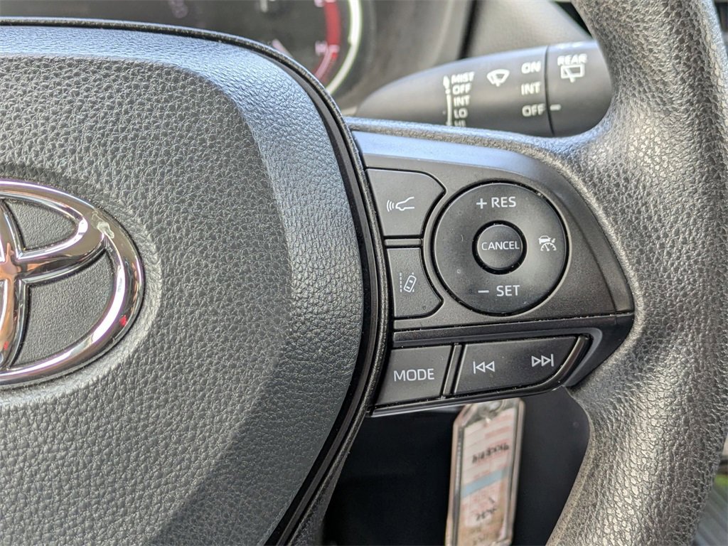 Used 2024 Toyota RAV4 LE image 21
