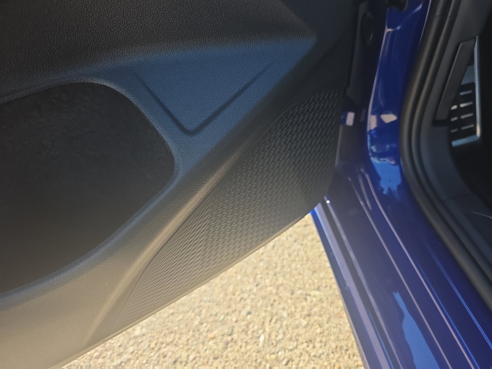 Certified 2025 Volkswagen Golf w/ Euro Style Package image 27