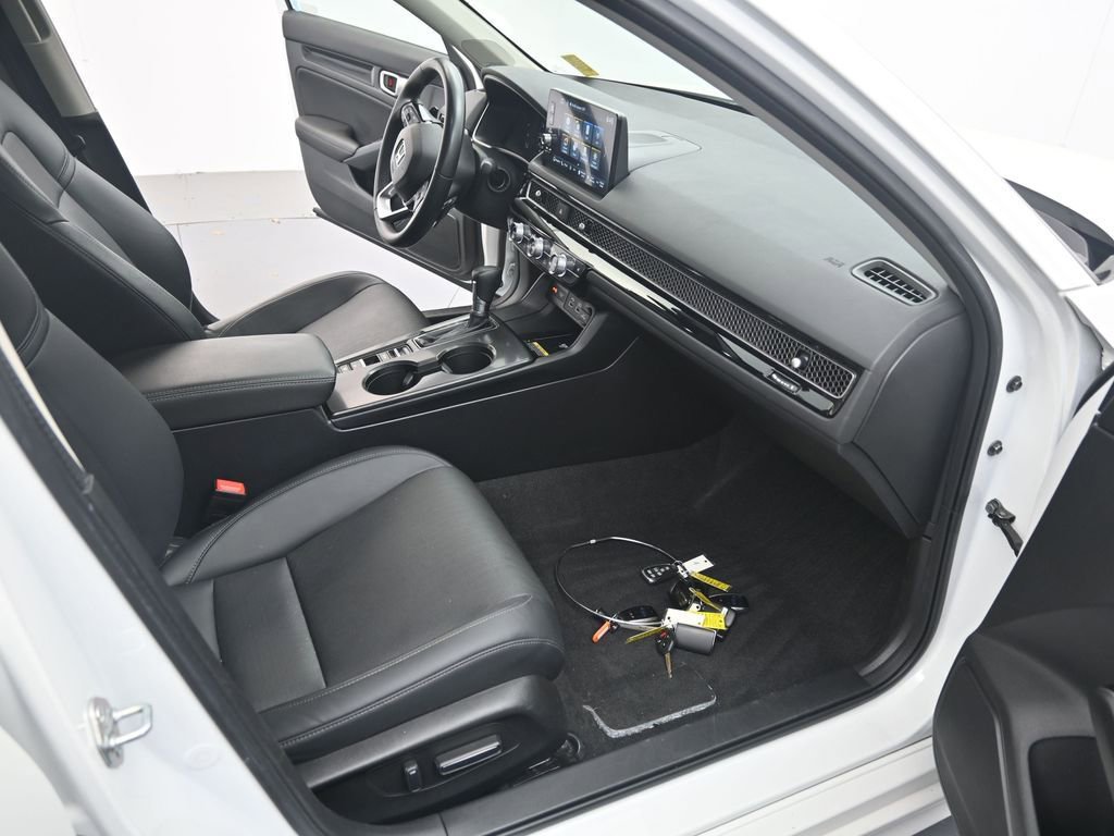 Used 2023 Honda Civic Touring image 21
