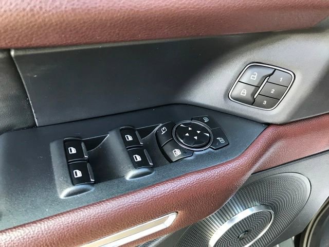 Used 2024 Ford Expedition Limited image 16