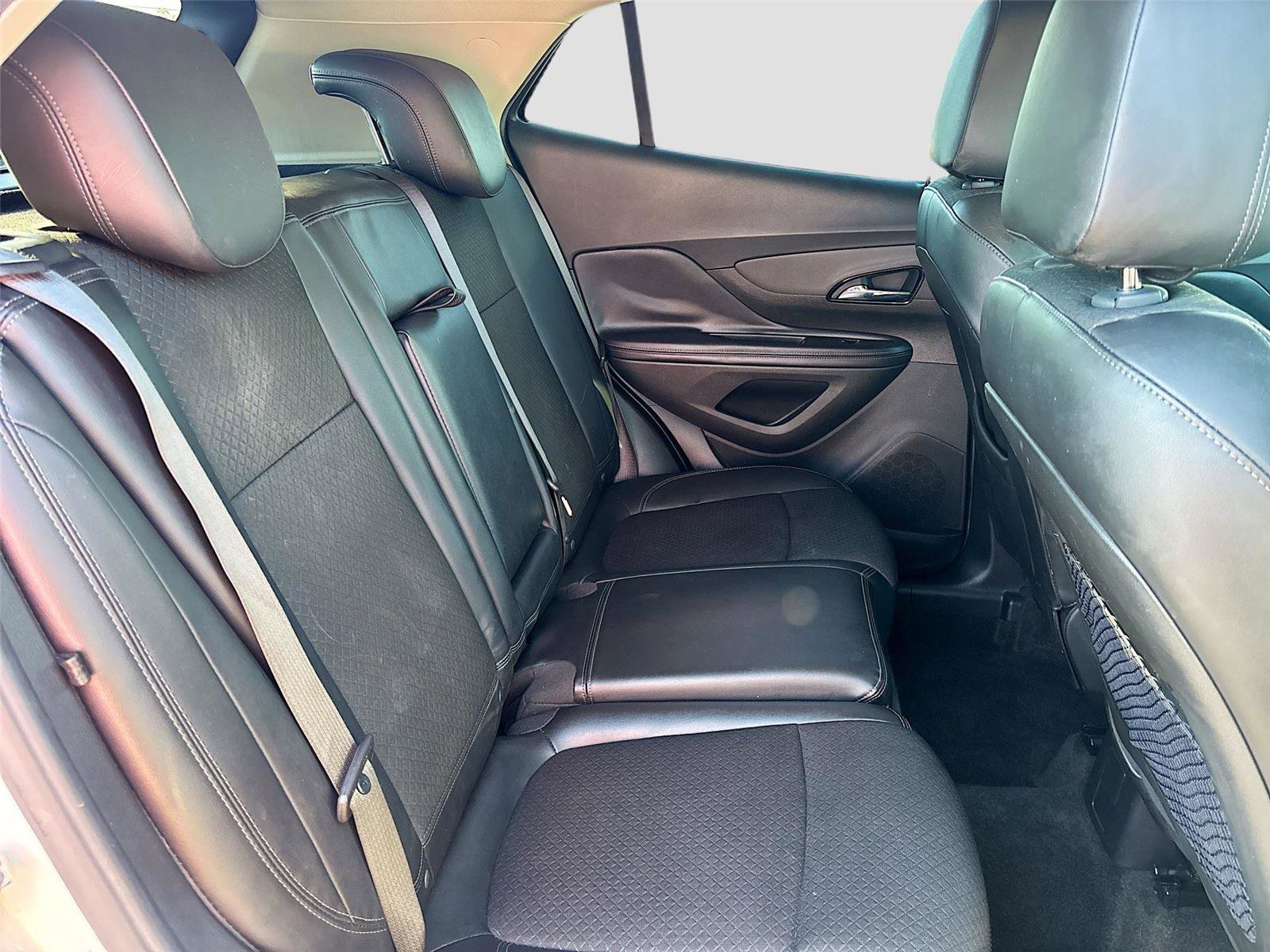 Used 2019 Buick Encore Preferred image 26