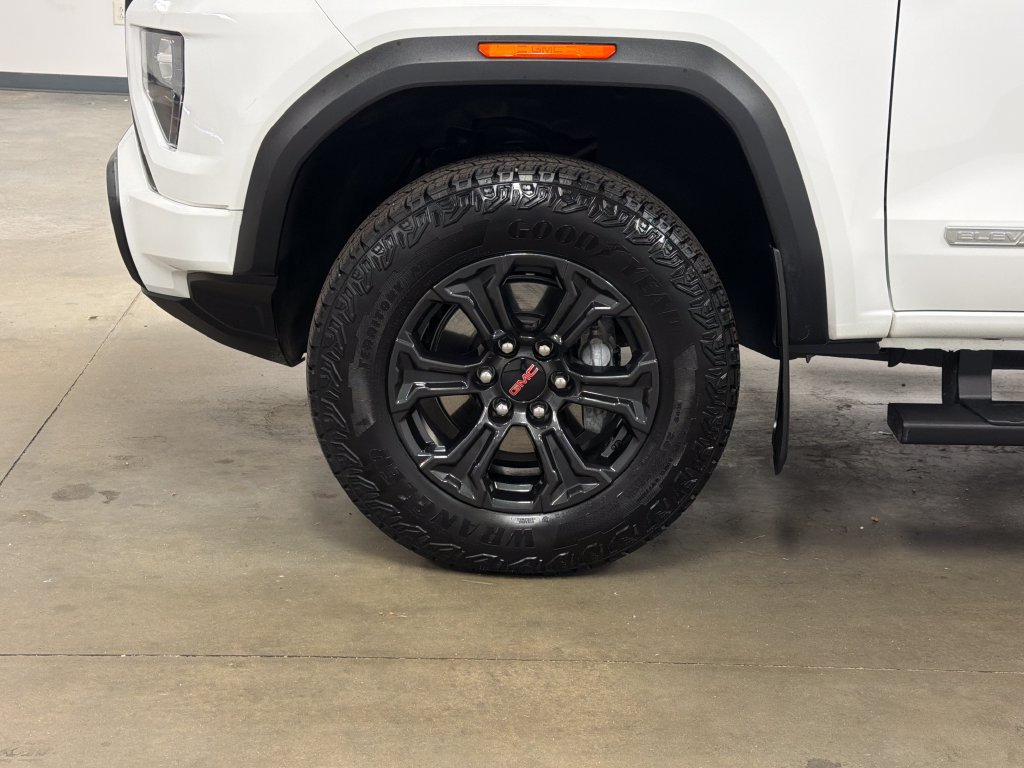Used 2025 GMC Canyon Elevation w/ Convenience Package RWD image 10