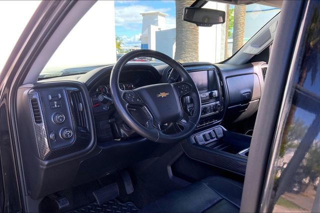 Used 2017 Chevrolet Silverado 1500 LTZ Z71 w/ LTZ Plus Package AWD/4WD image 14