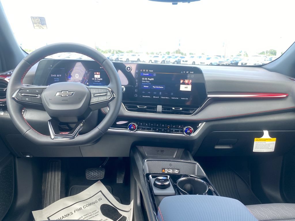 New 2026 Chevrolet Equinox RS w/ Convenience Package III FWD image 14