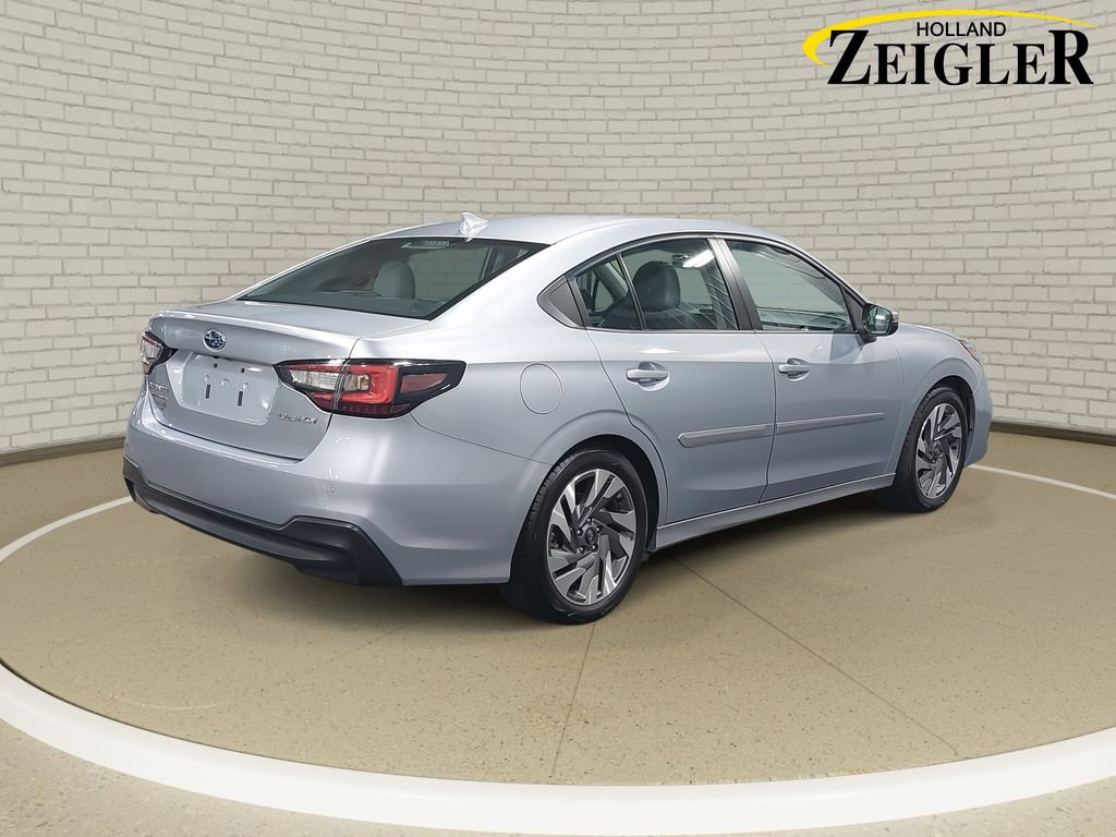 Used 2024 Subaru Legacy Limited image 5