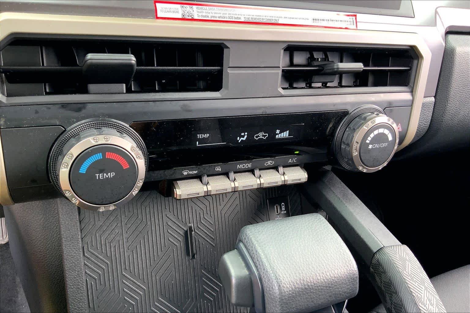 Used 2025 Toyota Tacoma SR5 image 32