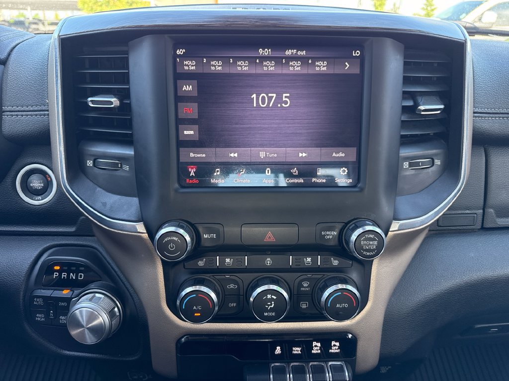 Used 2019 RAM 1500 Laramie AWD/4WD image 18