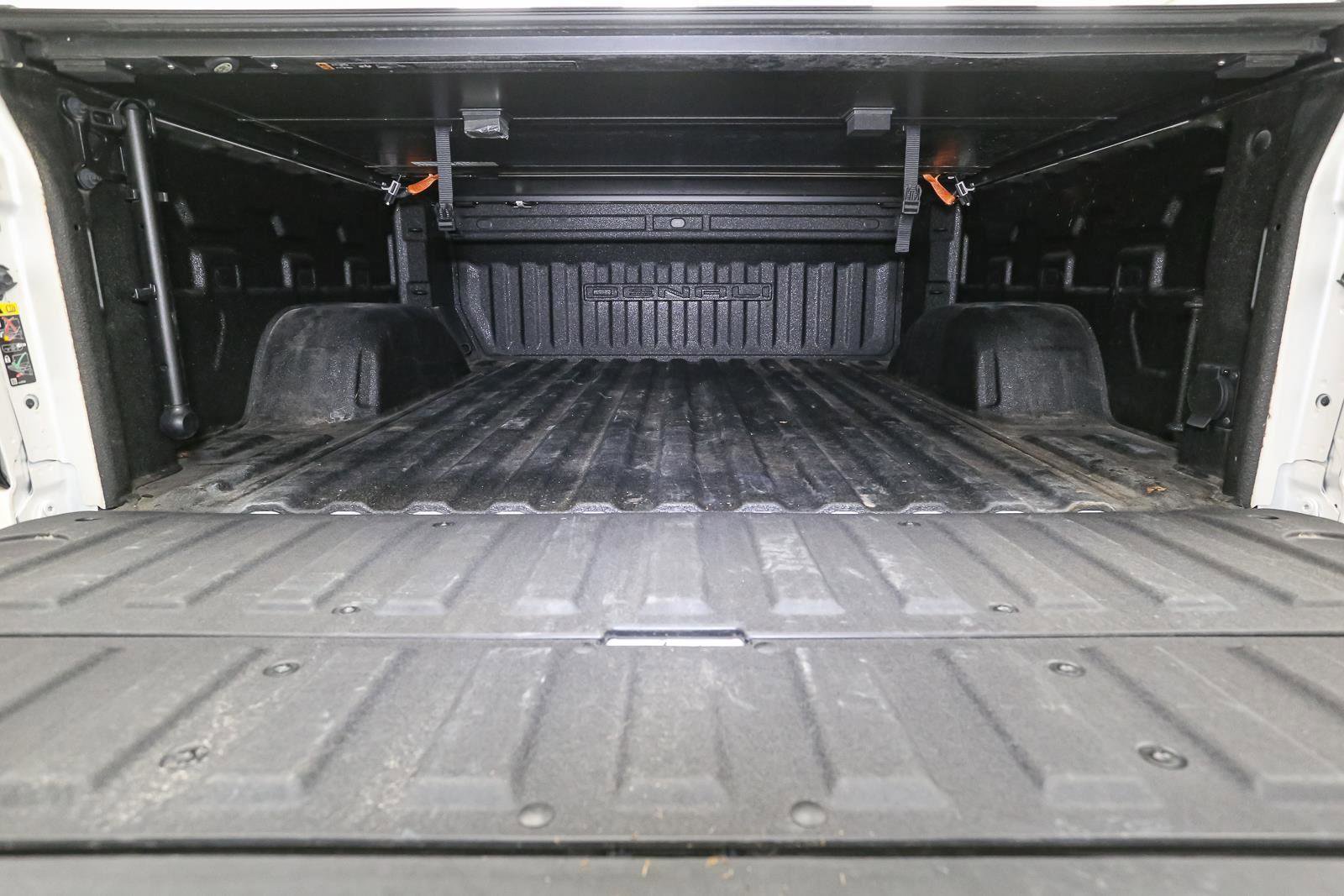 Used 2023 GMC Sierra 1500 Denali image 14