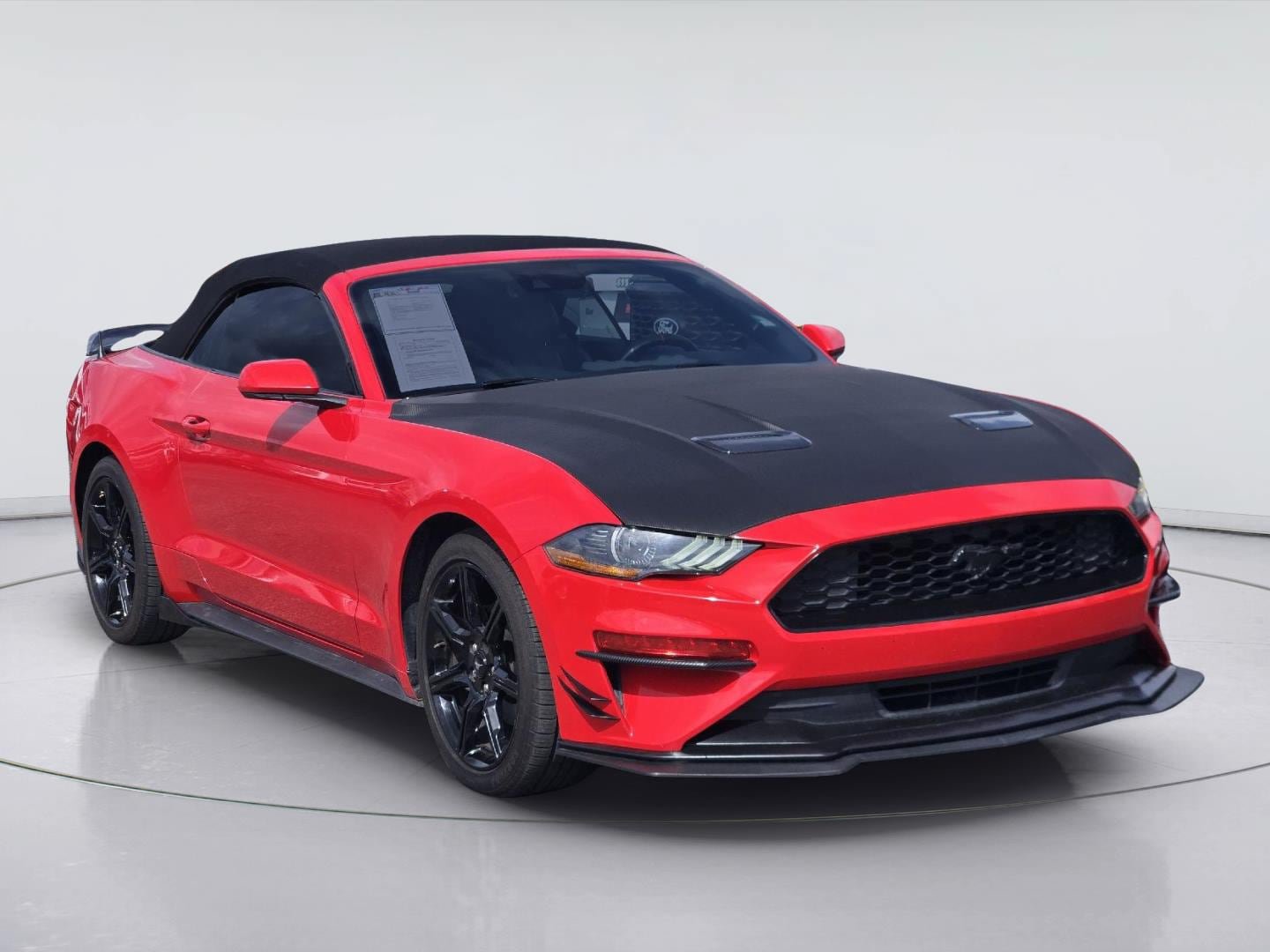 Certified 2022 Ford Mustang Premium RWD image 3