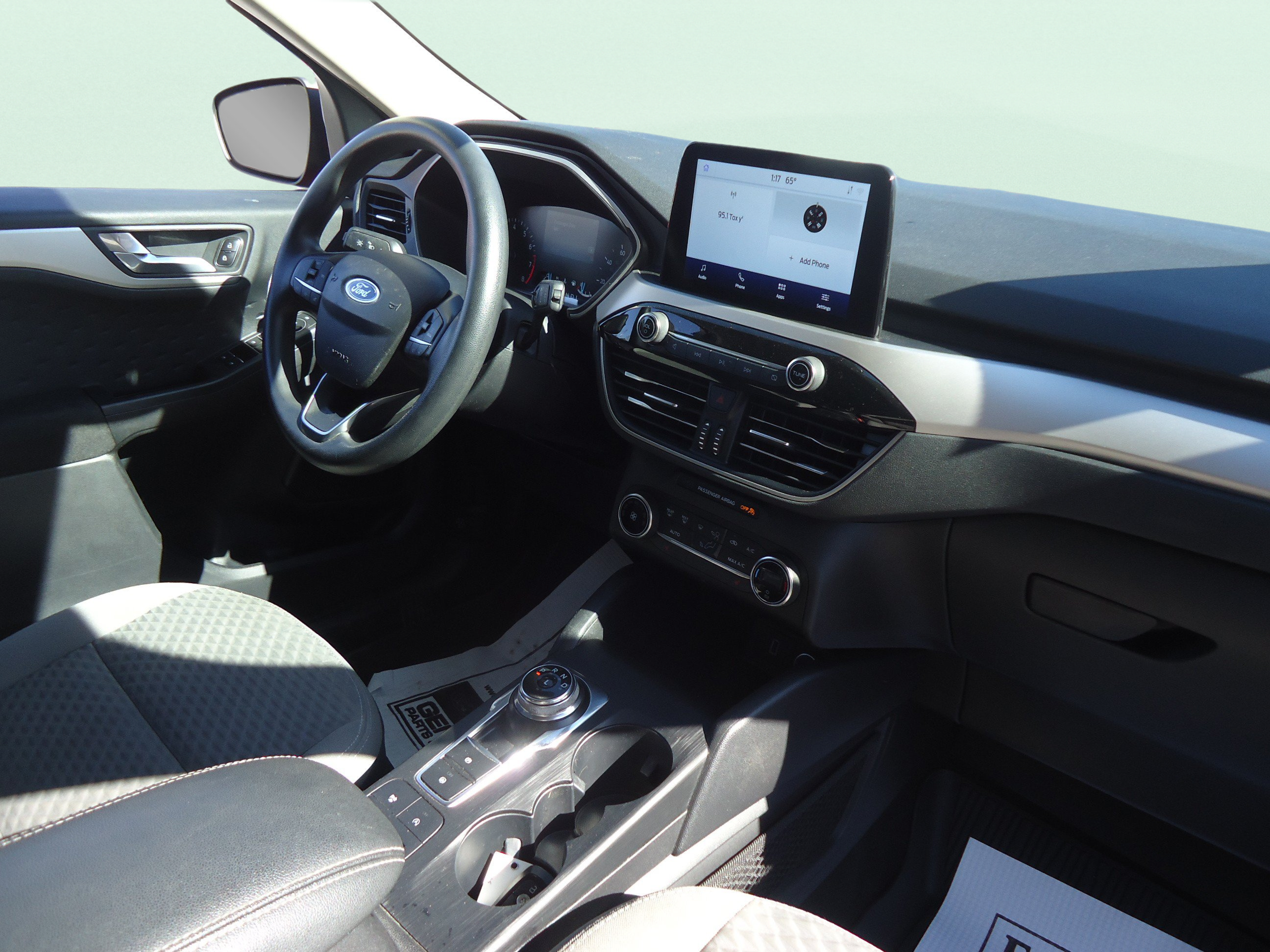 Used 2020 Ford Escape SE AWD/4WD image 25