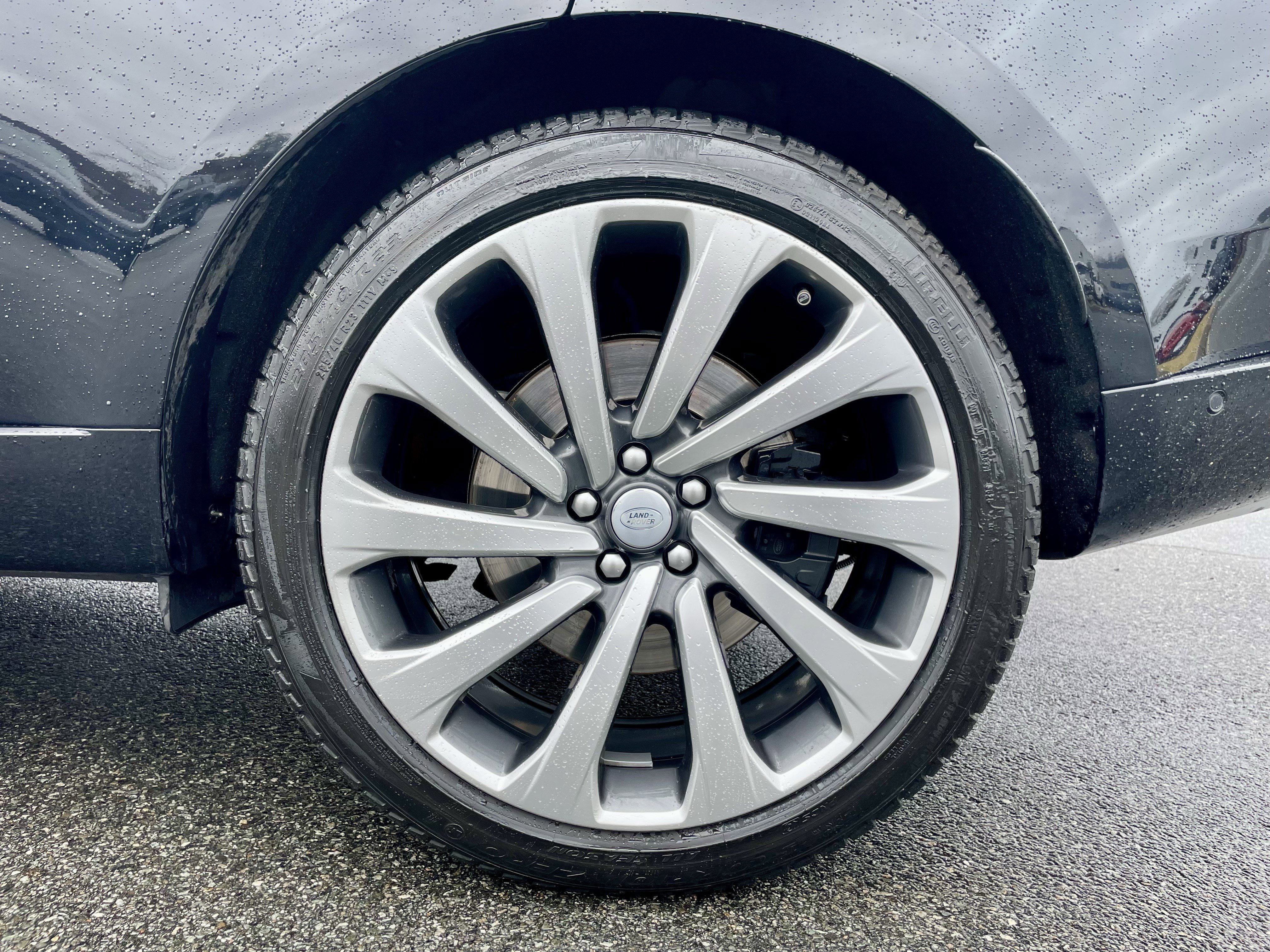 Used 2023 Land Rover Range Rover Autobiography image 10