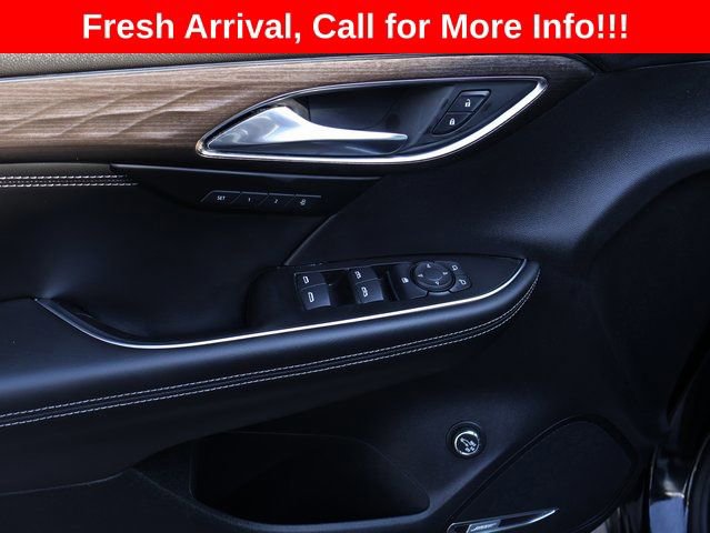 Used 2023 Buick Envision Avenir image 25