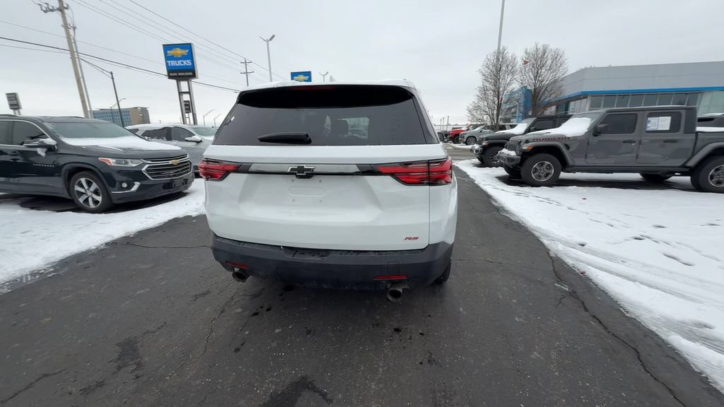 Used 2023 Chevrolet Traverse RS AWD/4WD image 7