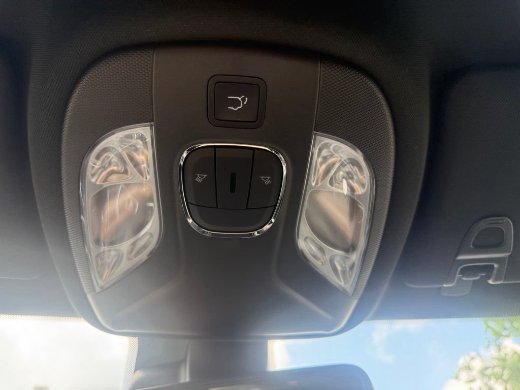 New 2026 Jeep Compass Latitude AWD/4WD image 27