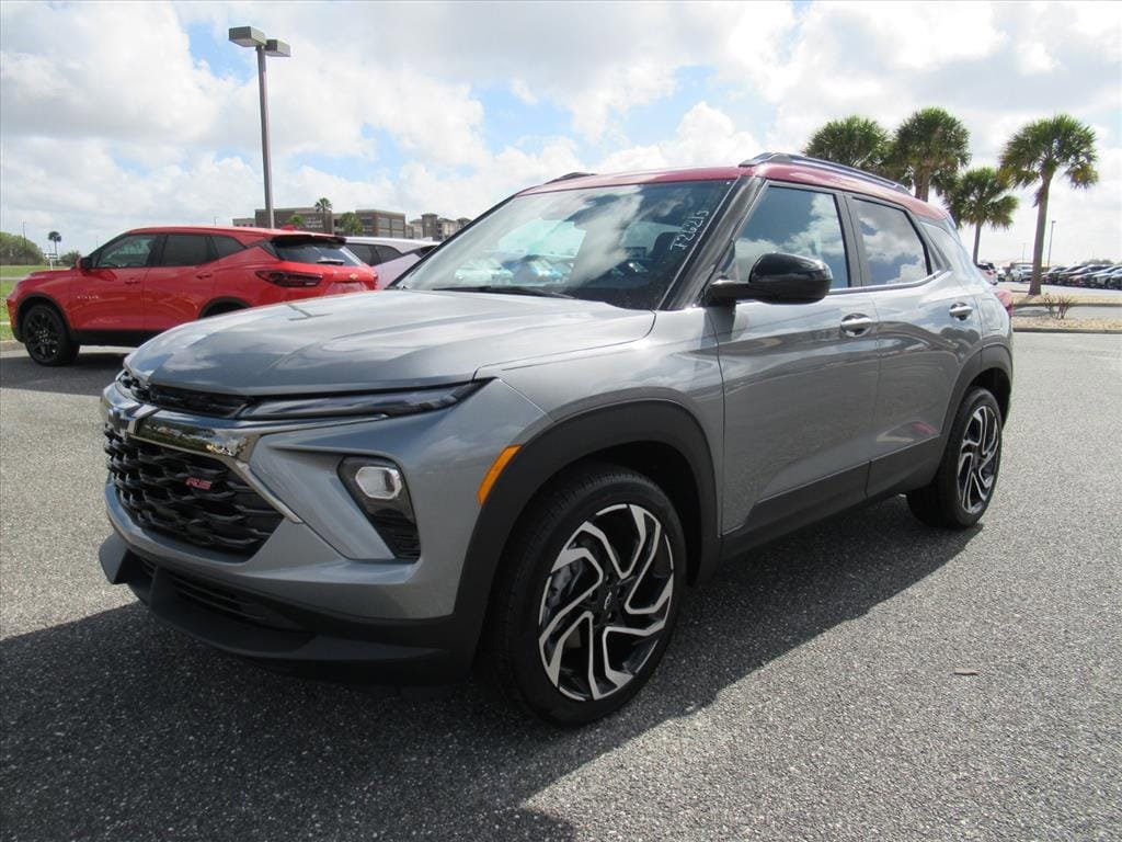New 2026 Chevrolet TrailBlazer RS w/ Convenience Package FWD image 3