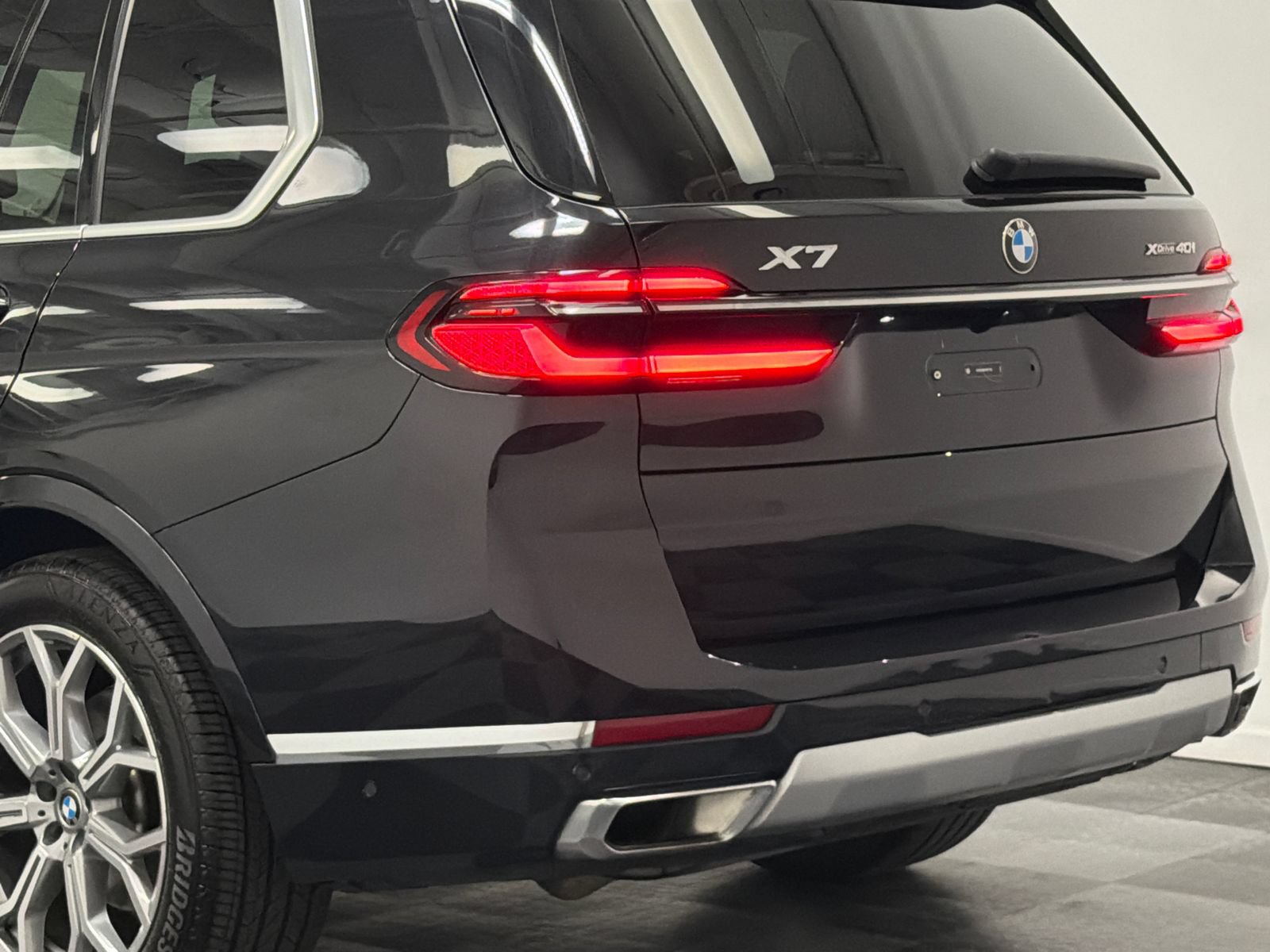 Used 2026 BMW X7 xDrive40i AWD/4WD image 7